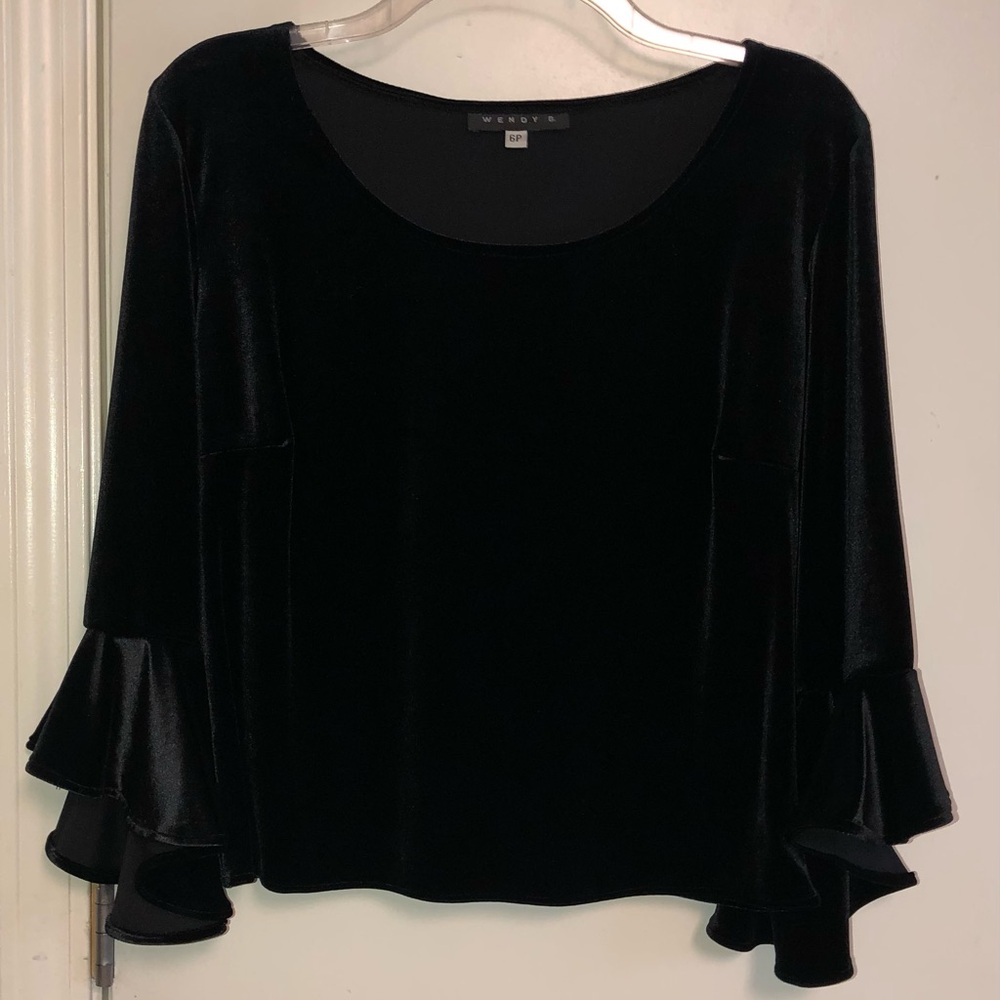 WENDY’S - Rich Black Velvety . Fluttered Sleeve Dress Top